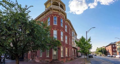 Capitol View Retreat - 2F, Fast Wi-Fi, Spacious
