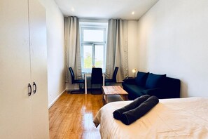 1 bedroom, iron/ironing board, bed sheets