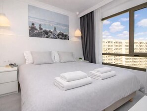 2 Schlafzimmer, Bügeleisen/Bügelbrett, Internetzugang, Bettwäsche