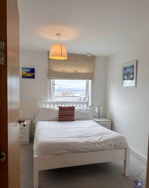 2 Schlafzimmer, Bügeleisen/Bügelbrett, Internetzugang, Bettwäsche