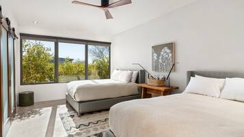 5 多间卧室、办公桌、熨斗/熨衣板、旅行婴儿床