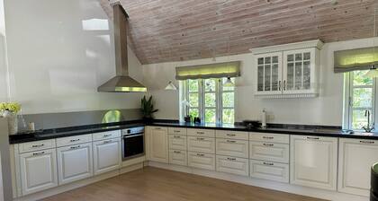 Thatched country escape close to Aarhus