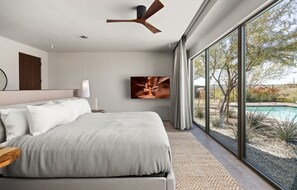 5 bedrooms, desk, iron/ironing board, travel cot - Paradise Canyon-Heated Pool-Mountain View-Estate 1 (Fort Mcdowell)
