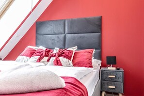 1 多间卧室、WiFi、床单