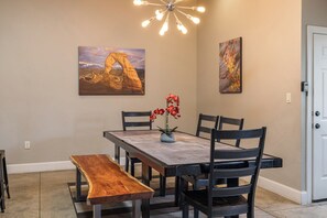 Dining - New Listing! Walk to Downtown Moab | Hot Tub | Ideal for Groups (Moab)