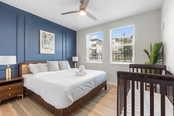 1 bedroom, desk, iron/ironing board, WiFi