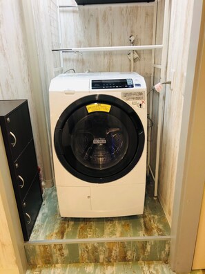 家庭公寓, 非吸煙房, 廚房 | 高級寢具、書桌、筆電工作空間、遮光布/窗簾