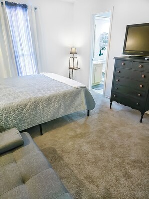 2 bedrooms, desk, iron/ironing board, travel cot