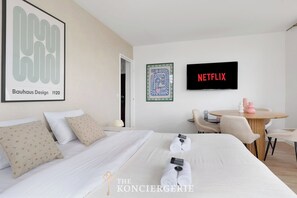 1 bedroom, iron/ironing board, travel cot, WiFi