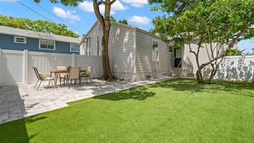 House | 4 bedrooms, Internet
