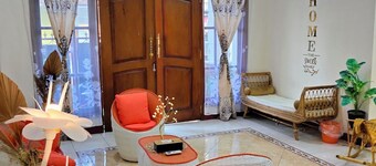Kaswari Home-entire cozy home, close to Aston, PSC, Sleko & famous attractions.