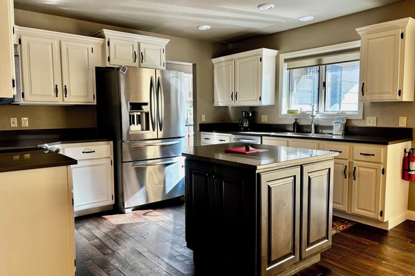 Micro-ondes, four, plaque de cuisson, lave-vaisselle