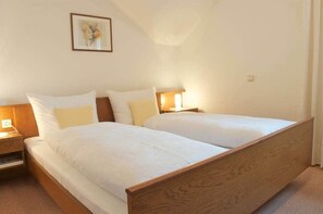 1 室のベッドルーム、アイロン / アイロン台、WiFi、ベッドシーツ