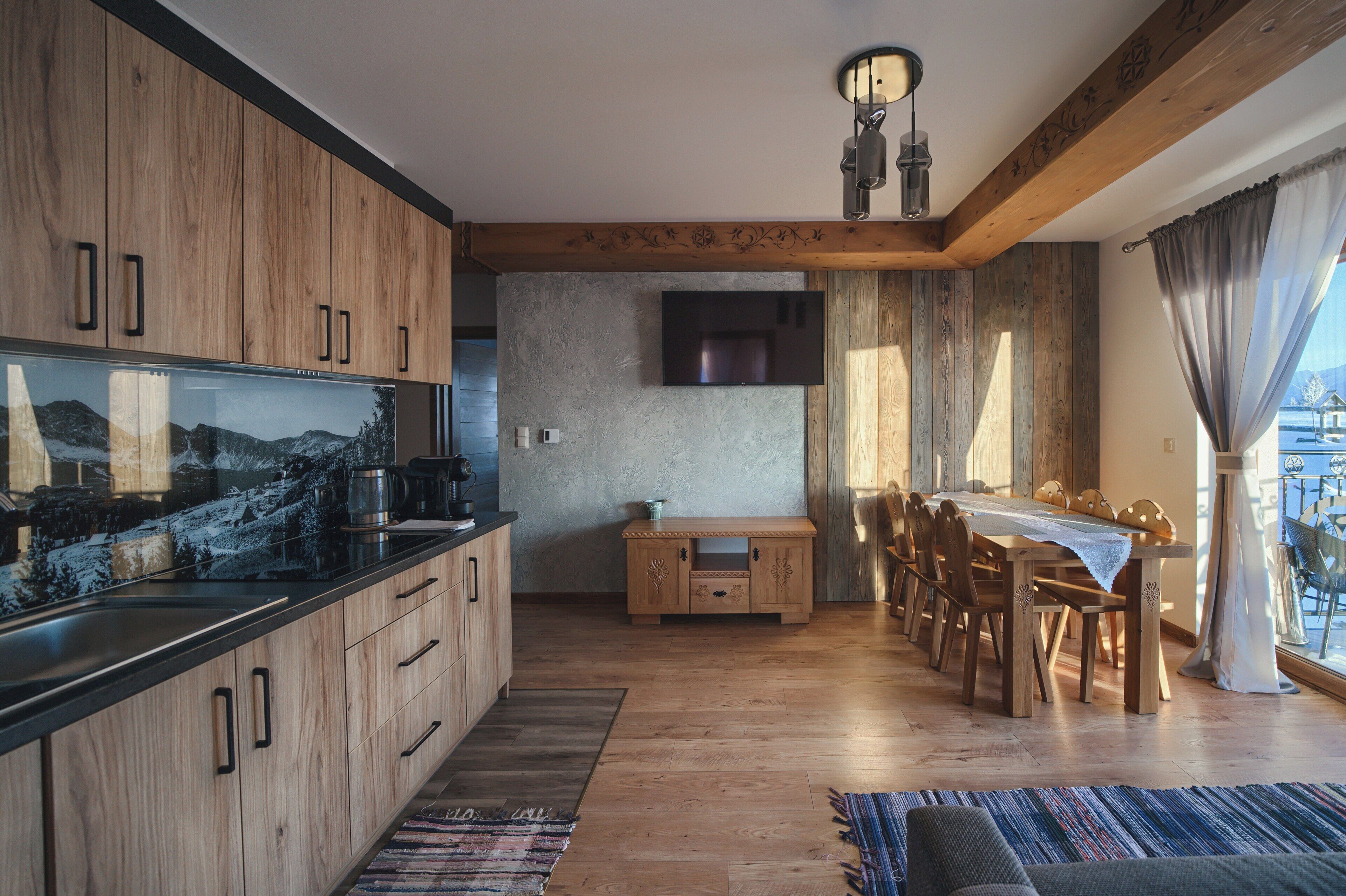 Apartament typu Deluxe z balkonem i widokiem na góry | Private kitchen | Electric kettle