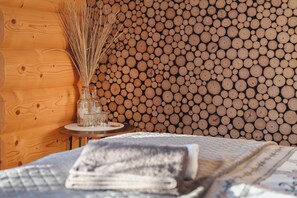 Apartament typu Deluxe z balkonem i widokiem na góry | Iron/ironing board, free WiFi