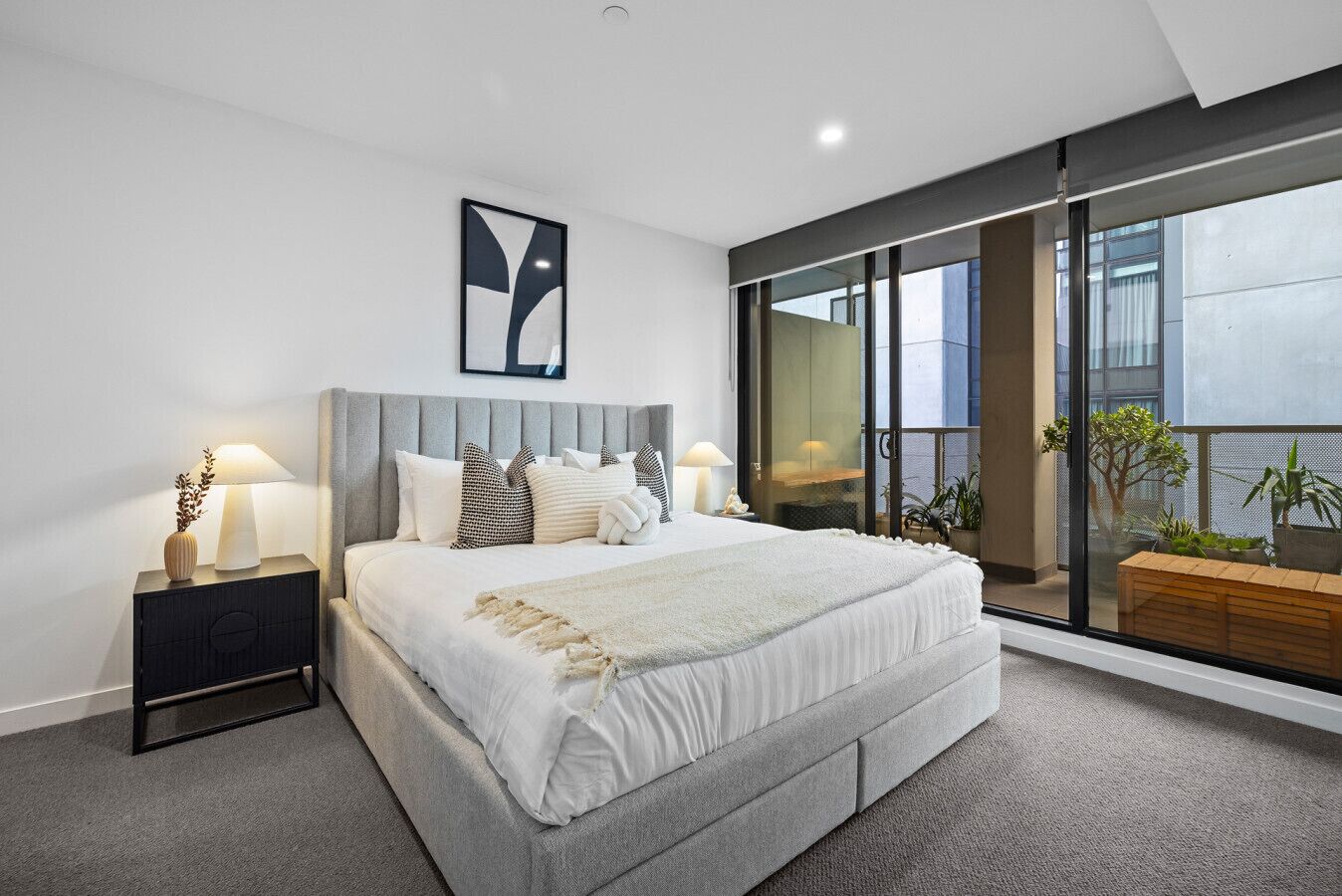 3 slaapkamers, een strijkplank/strijkijzer, wifi, beddengoed