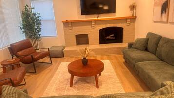 TV, fireplace, offices