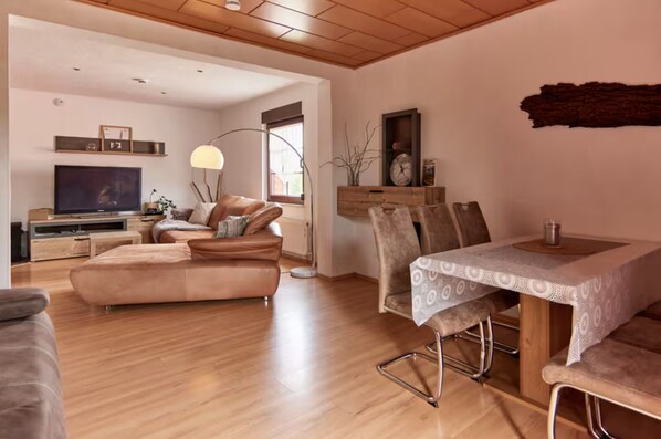 Apartment | Living area - Haus Freigeist - Friedrichssuite (Thale)