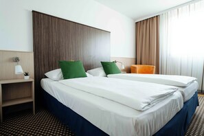 Double Room | In-room safe, desk, laptop workspace, free WiFi