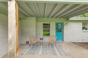 House (3 Bedrooms) | Interior - Near Shops & Eats: Commuter-friendly Fwtx Home (Fort Worth)