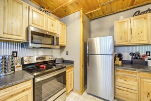 Ev (2 Bedrooms) | İç mekân