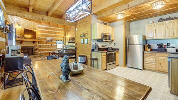 Talo (2 Bedrooms) | Sisätilat