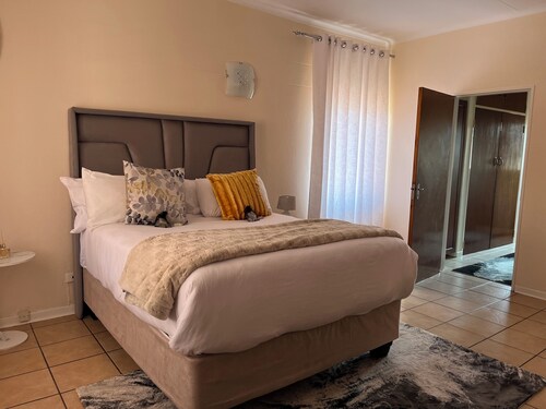 Soothing 4-bedroom house in Manzini