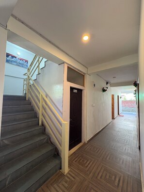 Deluxe Double Room, Mountain View | Free WiFi, bed sheets