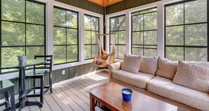 Lake Geneva Family Gem w/ Fenced Dog Run!