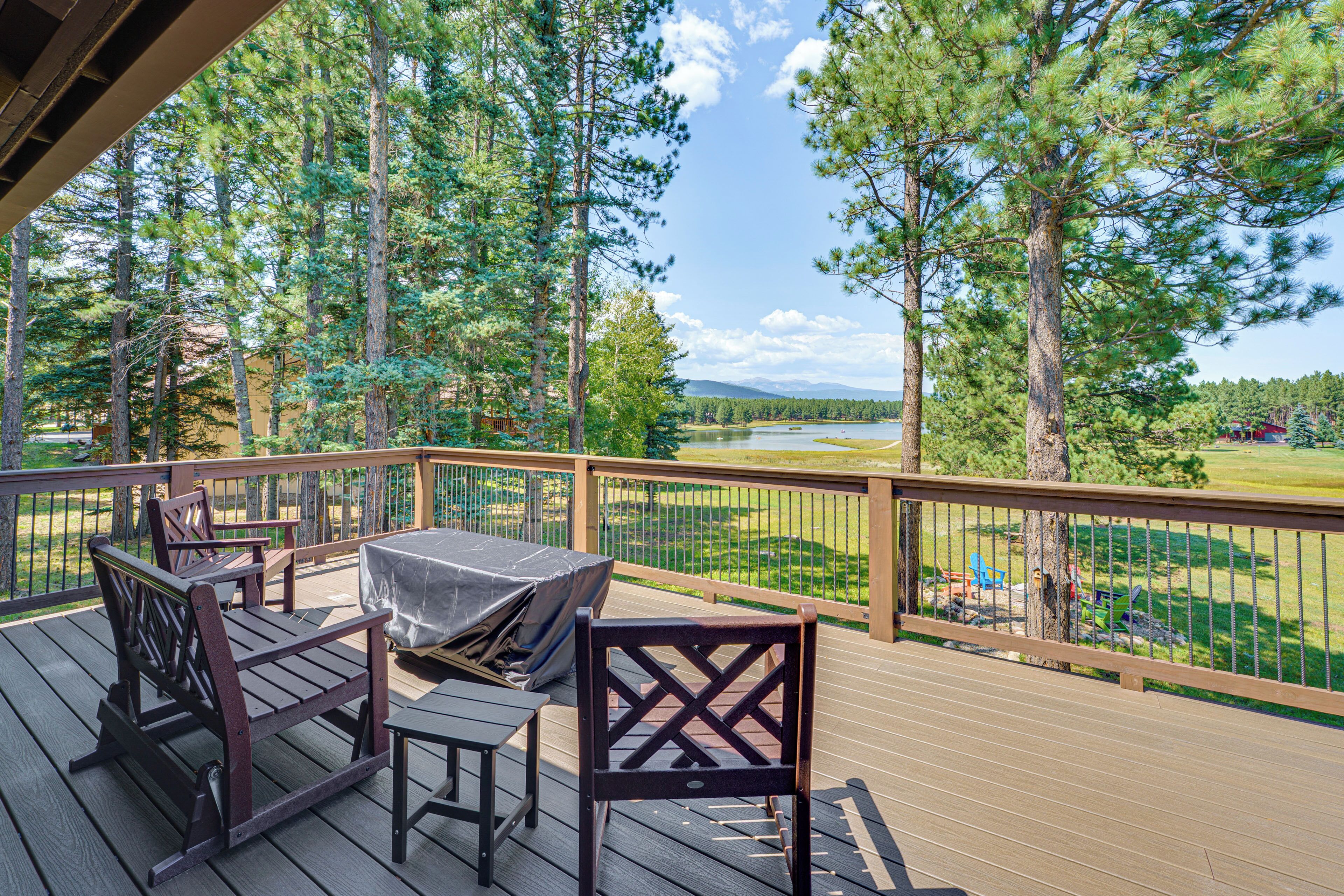 House (5 Bedrooms) | Interior