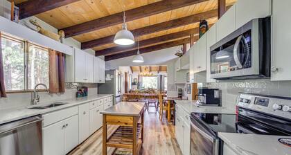 Monte Verde Lake Access & Views: Spacious Retreat!