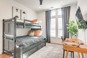 Talo (5 Bedrooms) | Sisätilat