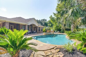 Interior - Pool & Hot Tub: Family-friendly Houston Area Home! (Manvel)