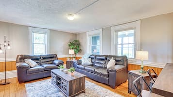 Casa (2 Bedrooms) | Interior