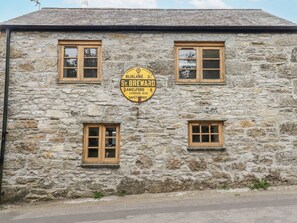 Exterior - The Old Dairy (Bodmin)