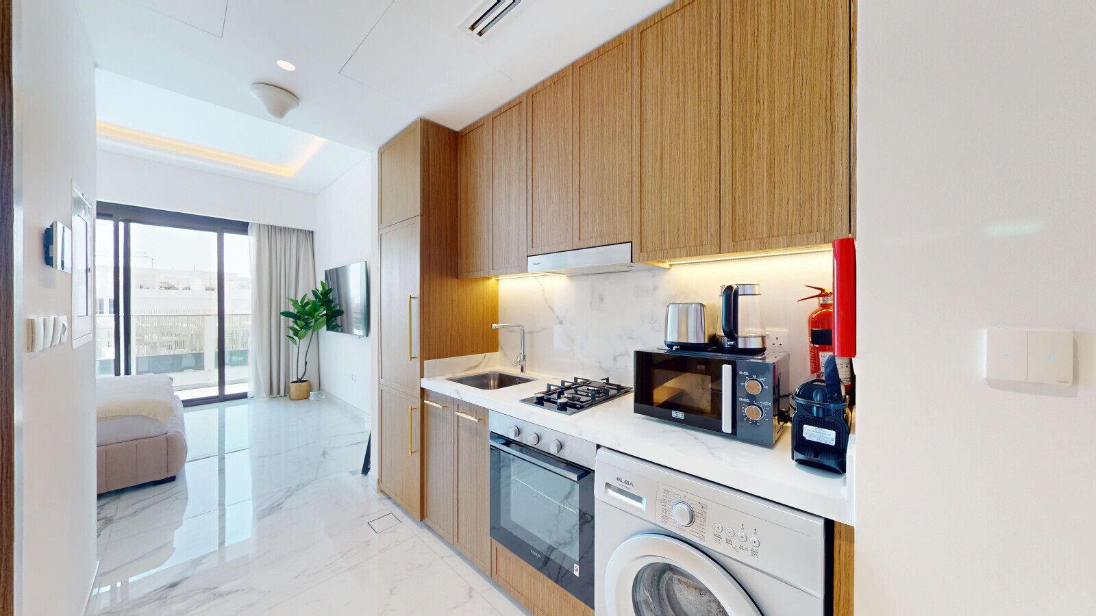 Microwave, oven, stovetop, coffee/tea maker