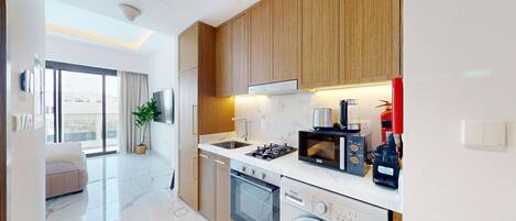 Microwave, oven, stovetop, coffee/tea maker