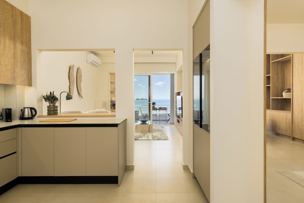 Apartment, 2 Bedrooms, Balcony, Sea View | Private kitchen | Espresso maker, electric kettle