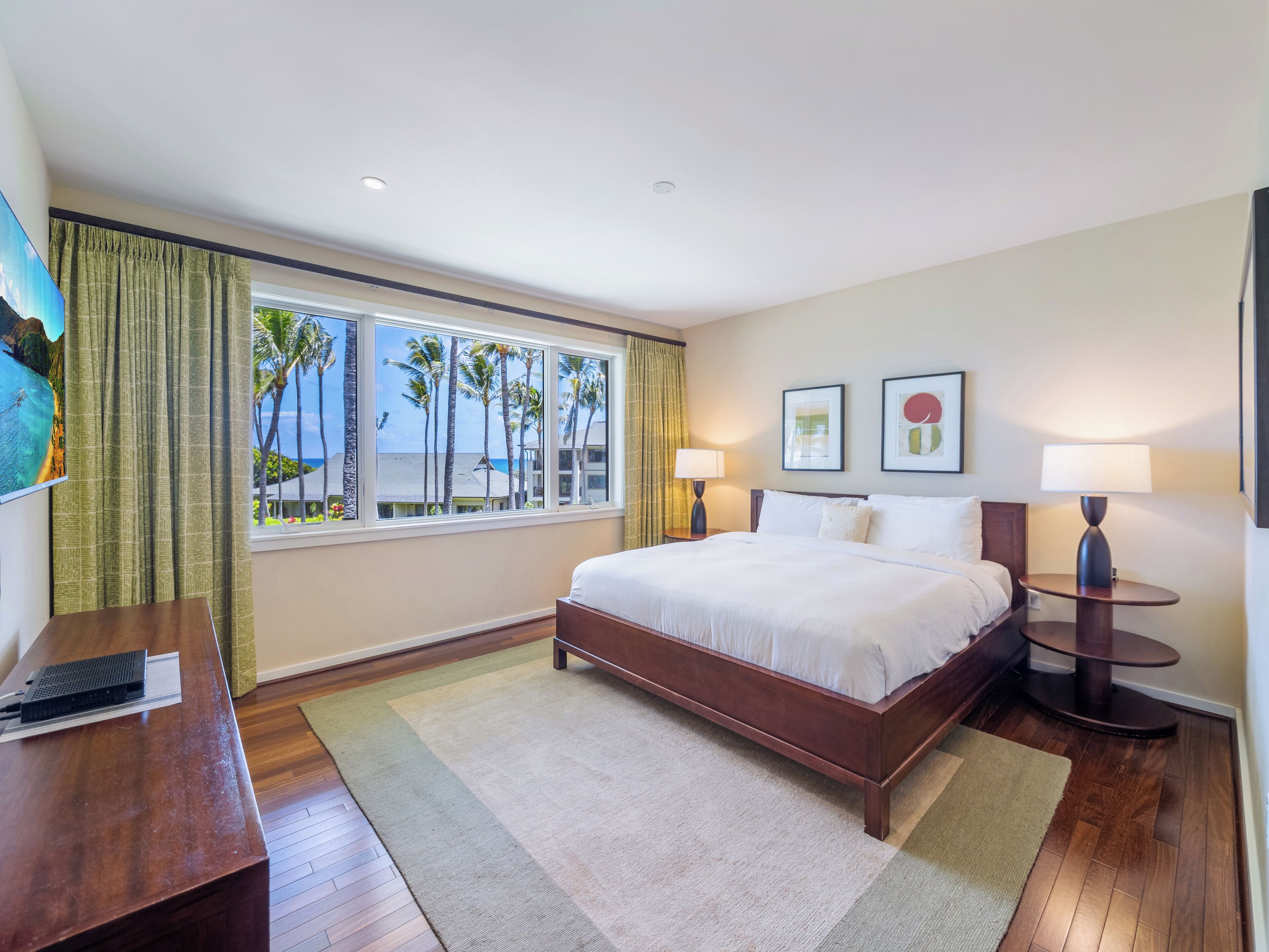 4 bedrooms, in-room safe, iron/ironing board, travel crib