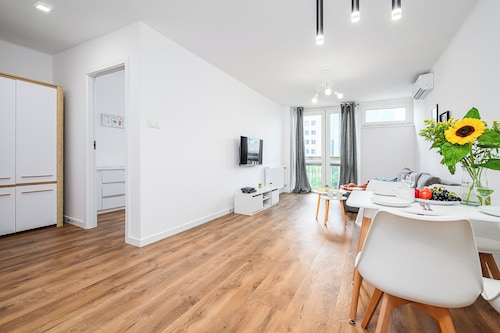 ShortStayPoland Jana Pawla B90