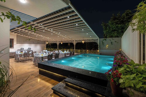 Dera Jaipur - Luxury Heritage Stays in Bani Park, Jaipur