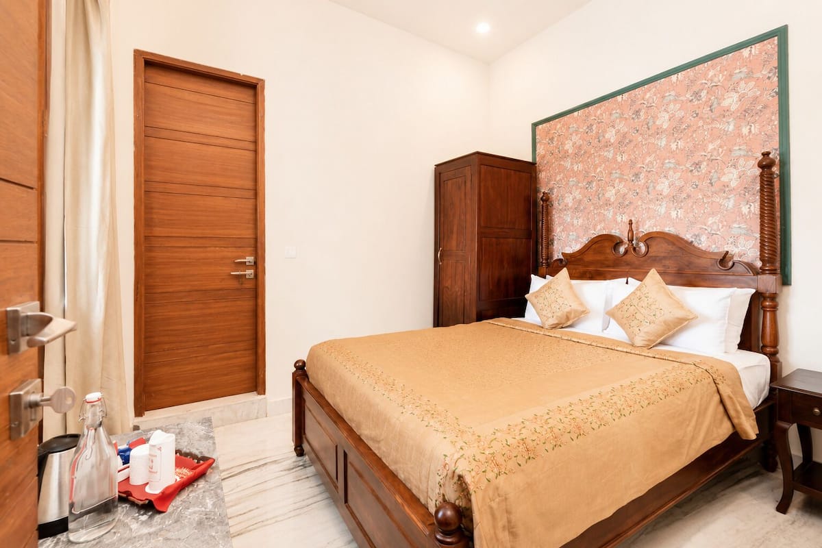 Deluxe Single Room