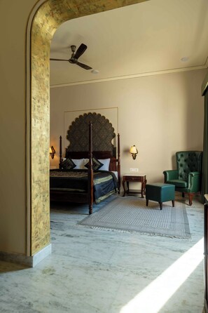 Premium Suite, Patio, City View | Egyptian cotton sheets, premium bedding, individually decorated