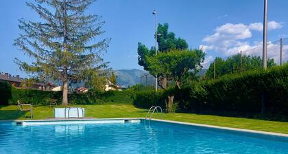 CAL QuEROL LLIVIA - Spacious 3BR apt, comfort & relaxation in Cerdanya · Pets
