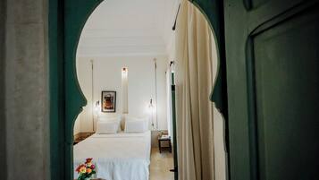 Chambre Broderie | Zimmersafe, kostenloses WLAN