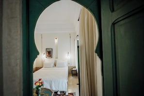 Coffres-forts dans les chambres, Wi-Fi gratuit