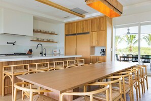 Dining - The Fairhaven House at Solaire Lunara Bay (Key West)