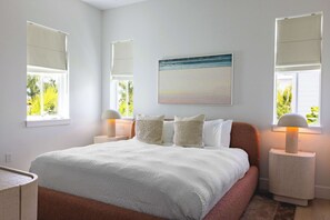 8 bedrooms, iron/ironing board, WiFi, bed sheets - The Fairhaven House at Solaire Lunara Bay (Key West)