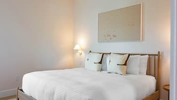 8 habitaciones, tabla de planchar con plancha, wifi y ropa de cama