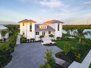 Exterior - The Fairhaven House at Solaire Lunara Bay (Key West)